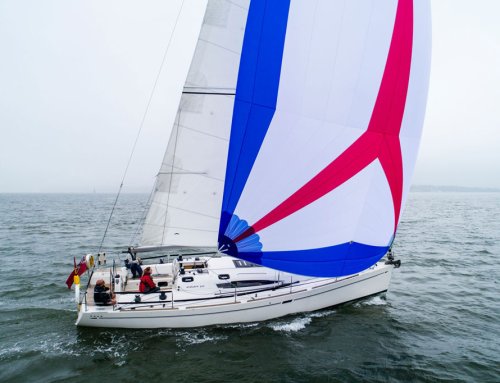 HOW TO CHOOSE THE BEST FABRIC FOR DOWNWIND SAILS