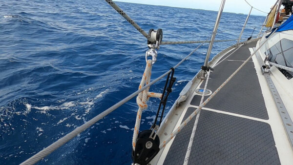 Video Anleitung Wie Man Entspannt Mit Einem Gennaker Segelt video-anleitung-wie-man-entspannt-mit-einem-gennaker-segelt