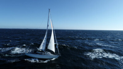 6 Fitting a New Inner Forestay and Gennaker Bowsprit