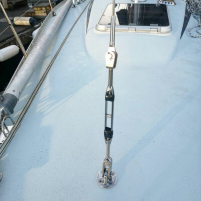 5 Fitting a New Inner Forestay and Gennaker Bowsprit