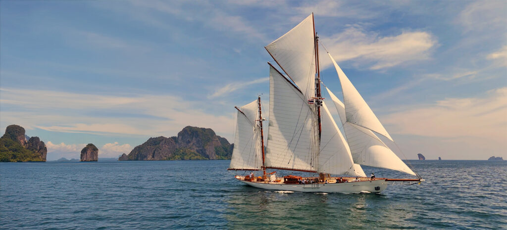 classic yacht sails