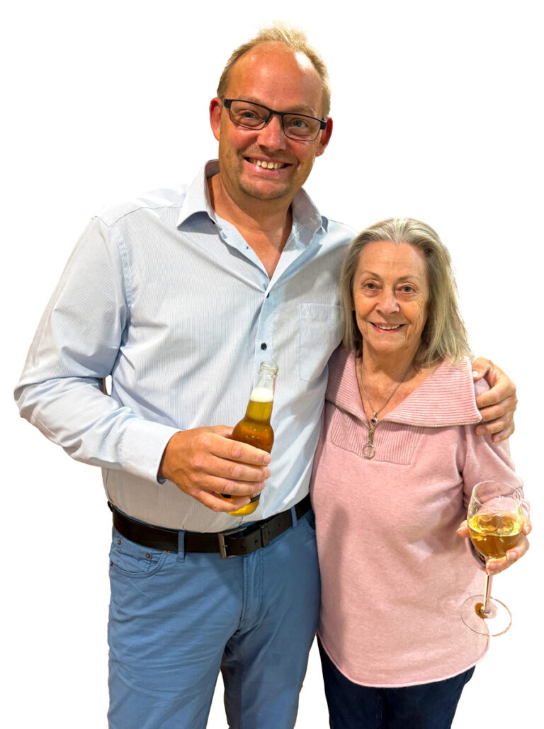 Sven and Kerry celebrating