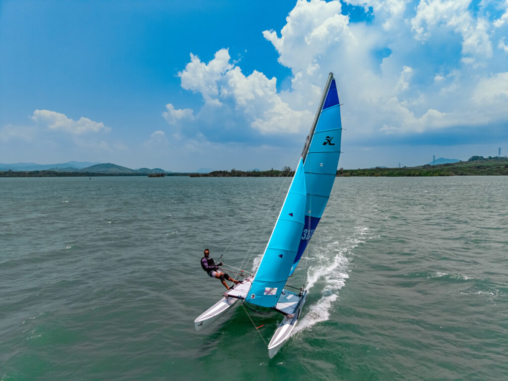 Hobie 16 singel handed